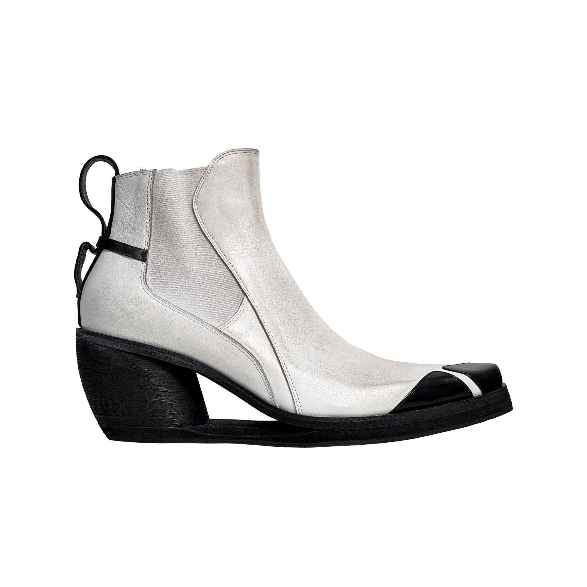 SCRY Dig Chelsea Boots "Black / White Rub"