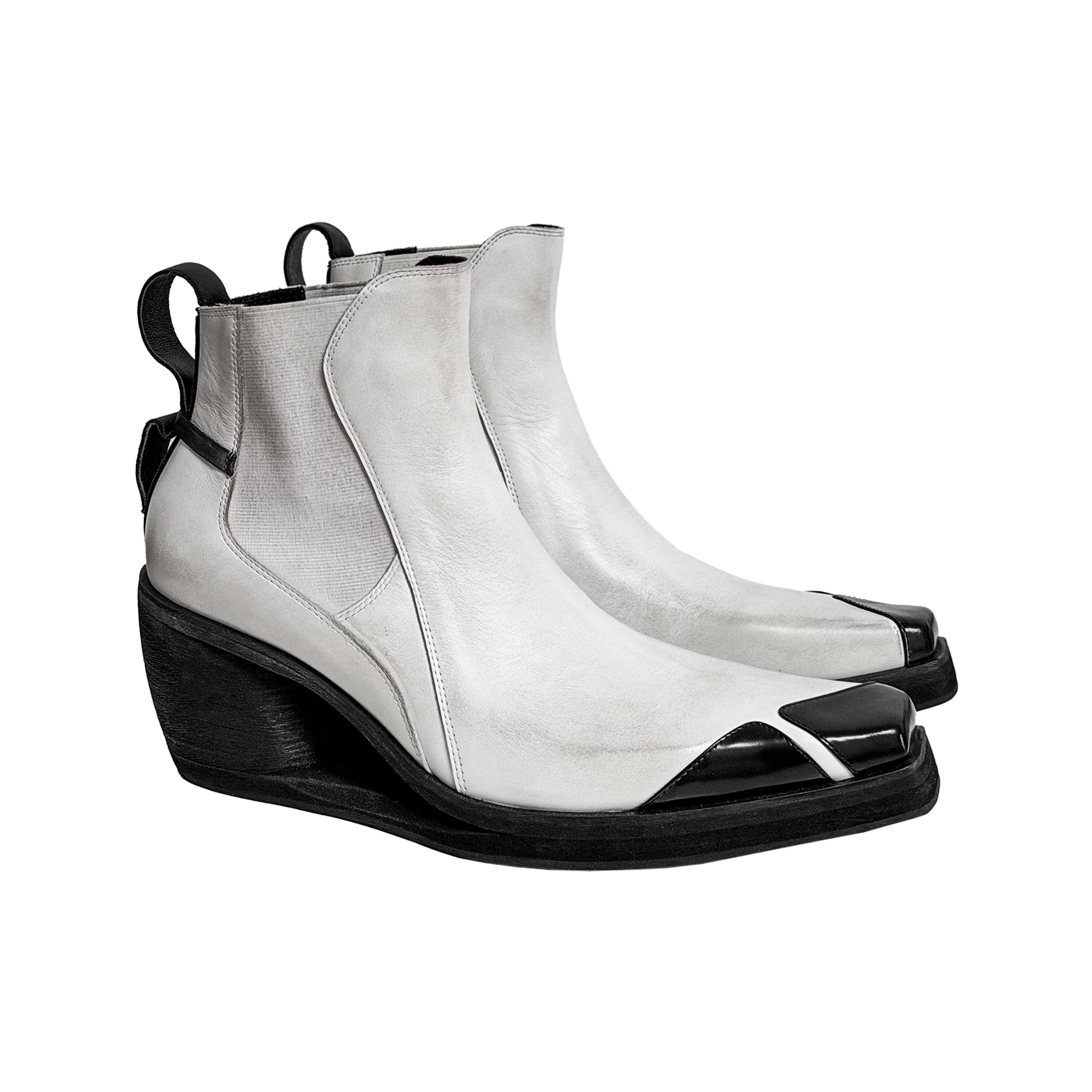 SCRY Dig Chelsea Boots "Black / White Rub"